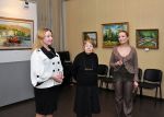 Відкрили виставку (зліва-направо) Вероніка Чеканова, Валентина Харабаріна, Віра Лагутіна